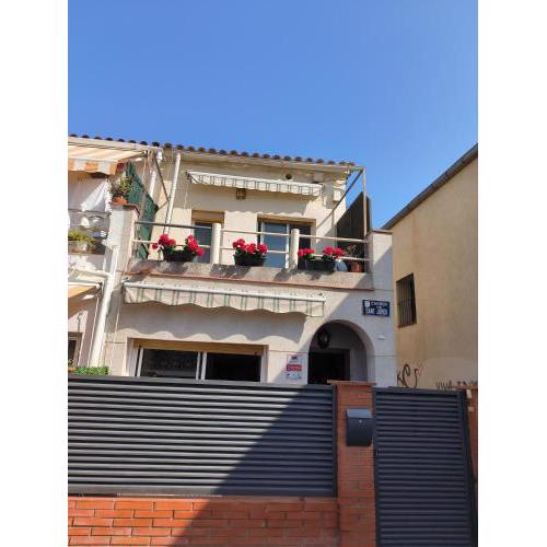 Nice house at the beach near Barcelona, new