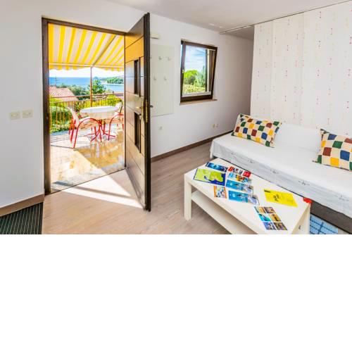 Nice Studio apartment Eduard for 2