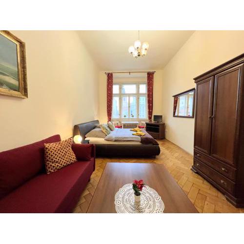Nice view / Couple stay / near Wenceslas Square
