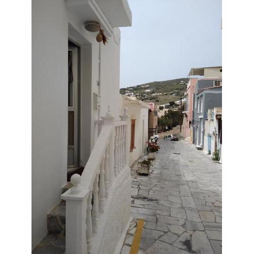 NICK APARTMENTS OKEANIS SYROS