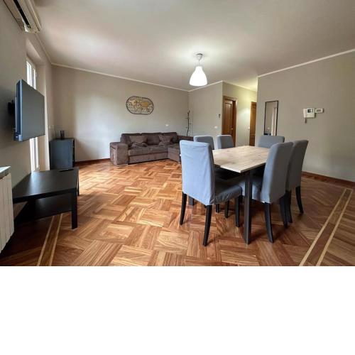 Nicola Apartment