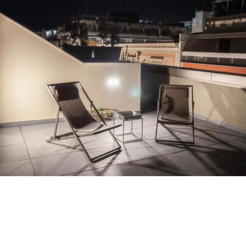 NICOLA'S APARTMENTS