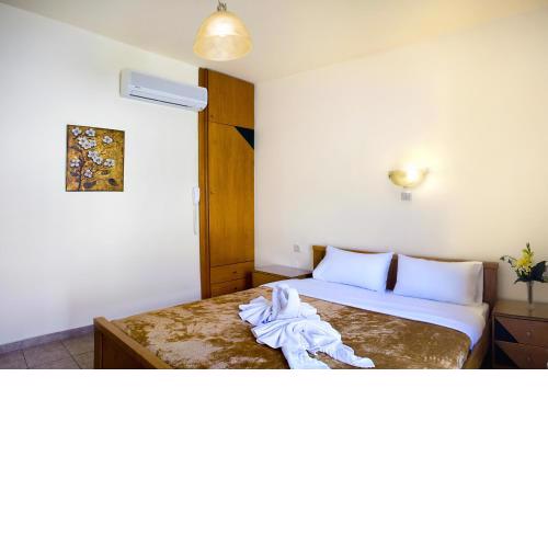 Nicolas Hotel