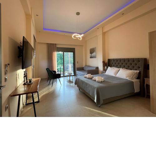 Nicolas Luxury Suites