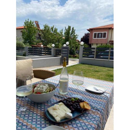 Nikiti Villa Liana
