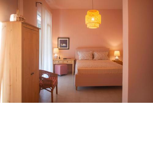 Nina's apartment