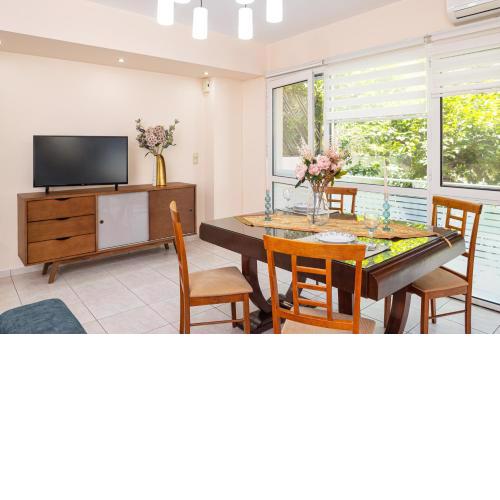 Niovi Luxury Apartment