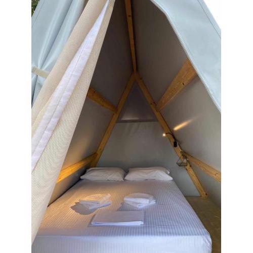 Nirikos Camping