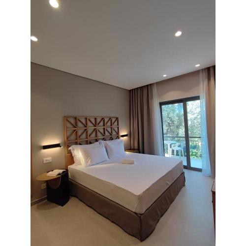 Niriton Residence Brand new Nydri Suites