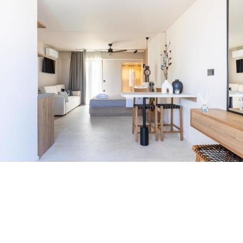 Niro Beachfront apartments
