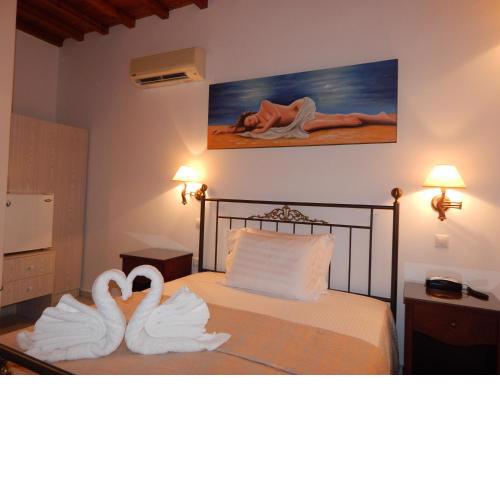 Nisiotiko house in Tinos near the beach