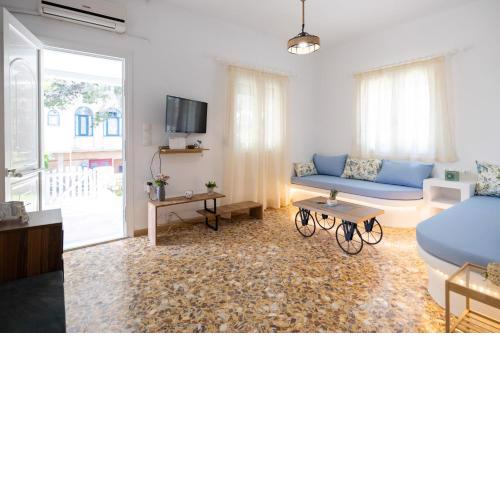 Nisos cottage house