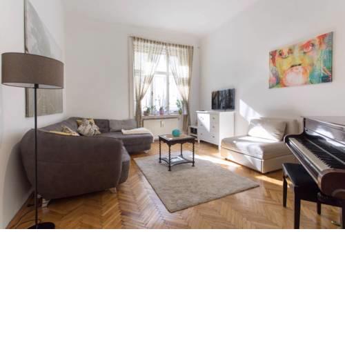 Nomio's City Apartment