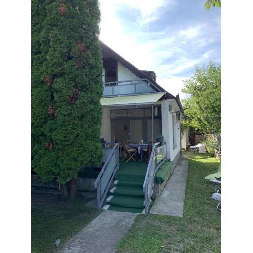 Nóra Apartman