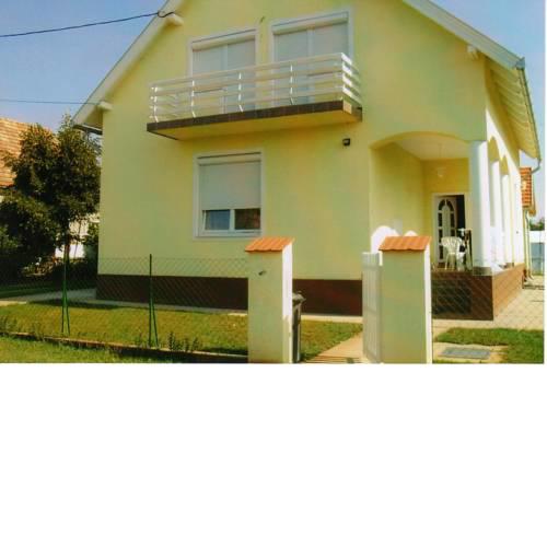 Nóra Apartman