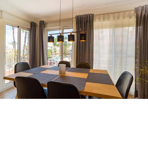 Nordic Style Top Apartment Torrevieja Centre