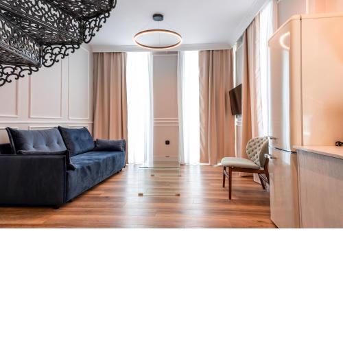 Nostalgia Suites