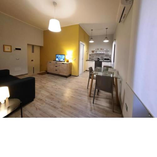 Noto Suite 213