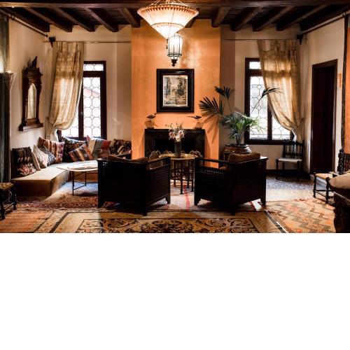 Novecento Boutique Hotel