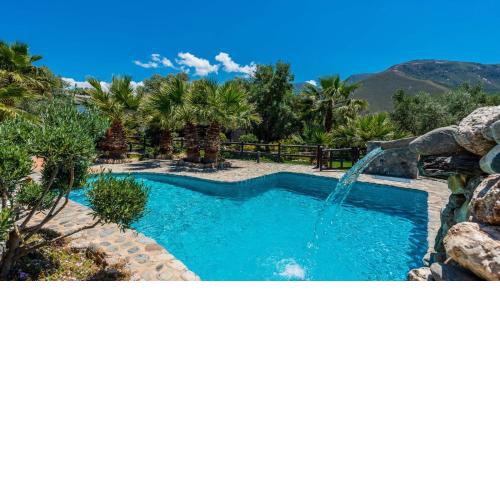 Nuestra Finca Rural Orgiva by Ruralidays
