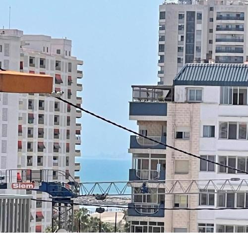 NUEVO, a 80 metros del mar y la playa