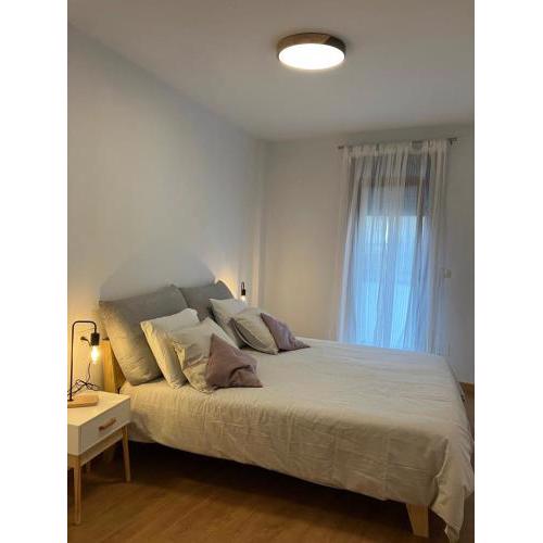 Nuevo apartamento en pleno centro de Boiro