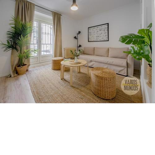 Nuevo Apt de 9p en La Cava Alta Centro de Madrid
