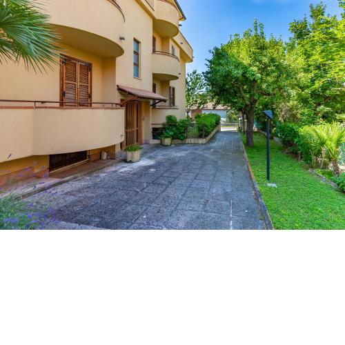 Numana Suite Parking & Beach