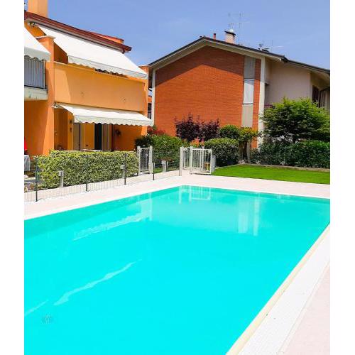 Nuova casa al lago con piscina