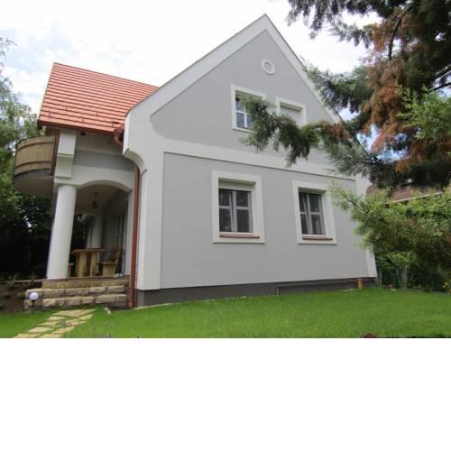 Nyírfa Vendégház