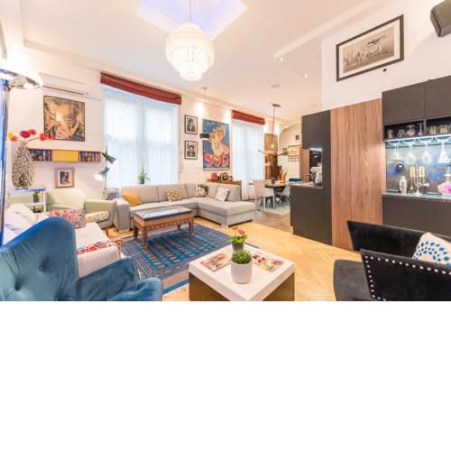 Oasis Apartments - Castle District I
