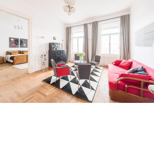 Oasis Apartments - Modern Bauhaus