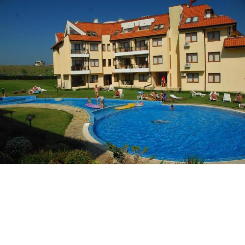 Oasis Beach Apartments Kamchia