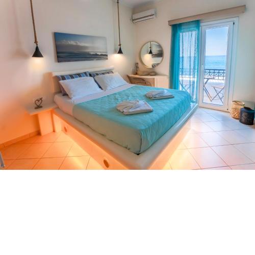 Oasis calm apartment with amazing sea view