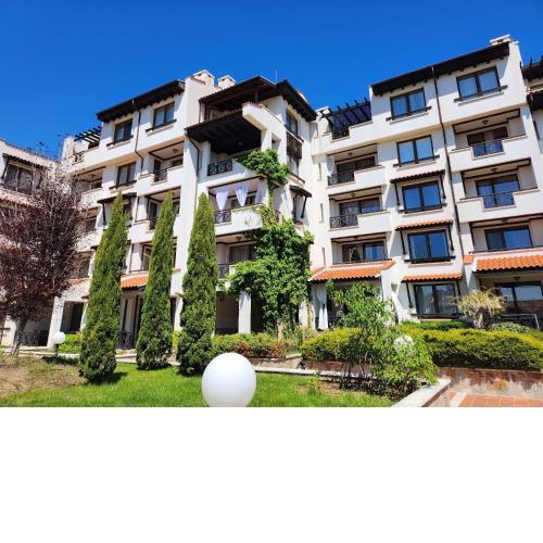 Апартамент за гости Oasis Resort & Spa