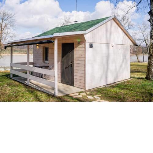 Obora resort