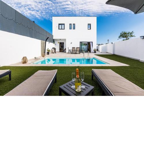 Ocean House Torre del Mar