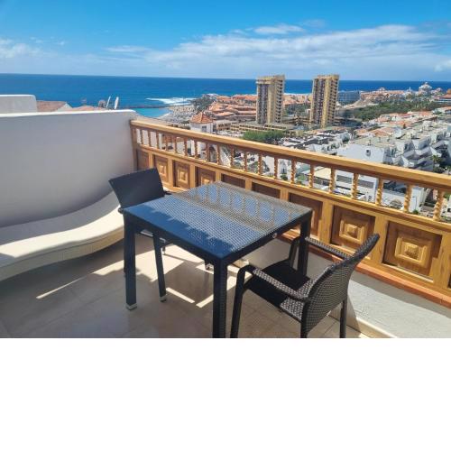 Ocean View Apartment Los Cristianos