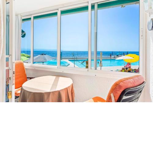 Ocean view studio