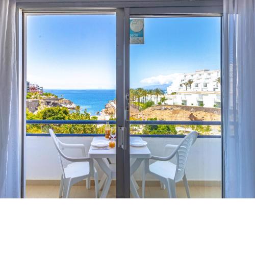 Oceanfront Playa Paraiso Apt by Dream Homes Tenerife