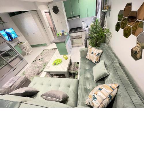 October Apartment 3