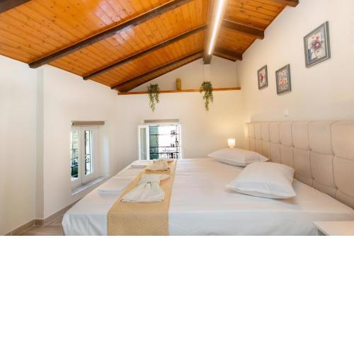 Odisseus old town apartment