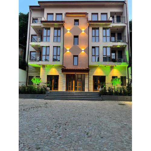 Odrys Apartments