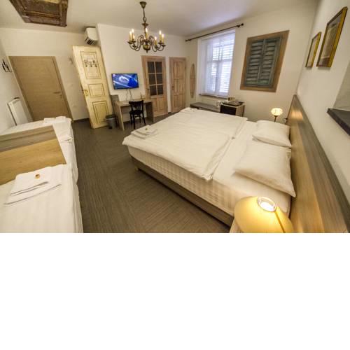OH Apartments & Rooms
