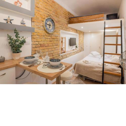 Oktogon City Apartment