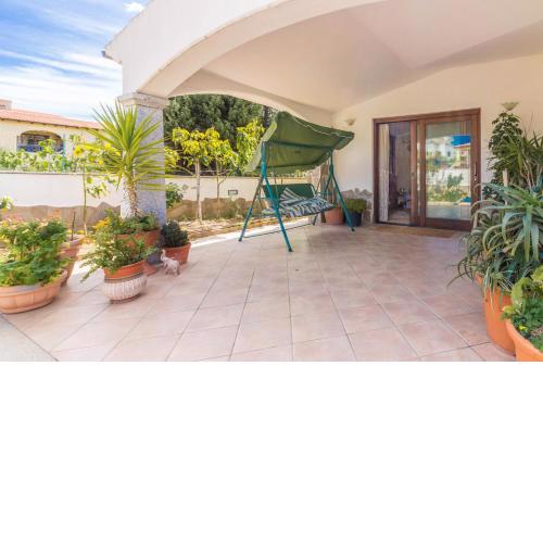 Olbia Comfy & Bright Apartment w/ Veranda!