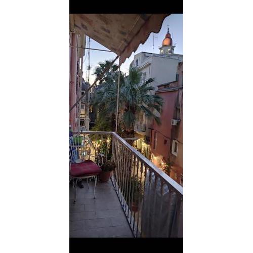 Old town Apartment BEST PLACE very close to liston balkony and very quiet