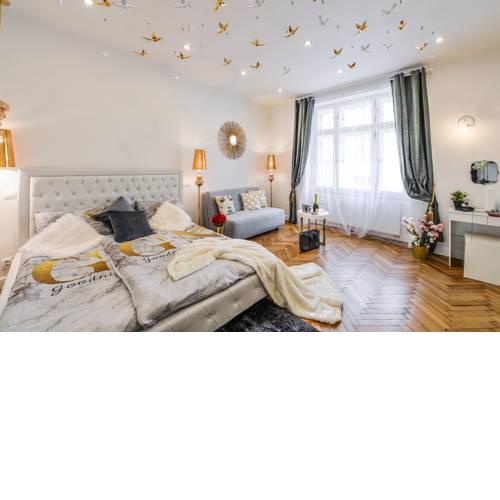 Old Town Apartment