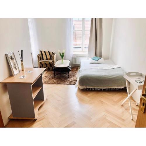 Old Town City Apartment