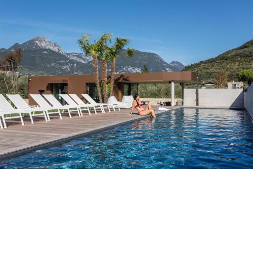 OLEEVA Garda Living